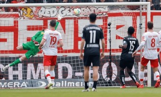 德甲焦点战：埃沃斯堡VS海登海姆，比分预测与精彩碰撞前瞻