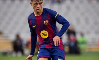 2-1！2-0！曼城3连胜重返争冠区，阿劳霍客串中锋绝杀，巴萨登顶