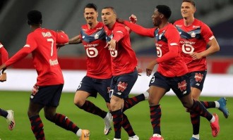 法甲焦点战：里尔主场稳势争席，里昂客场攻势冲前四