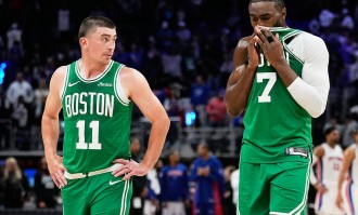 普理查德21+10杜伦24+17 凯尔特人不敌活塞三连败