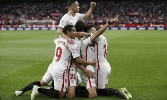 西甲争冠焦点！周日018巴萨VS塞维利亚，主场全胜王者复仇，残阵防线遇考验